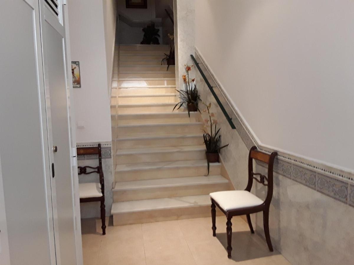 Apartamentos Vicenta Carihuela By Playa Miguel トレモリノス エクステリア 写真