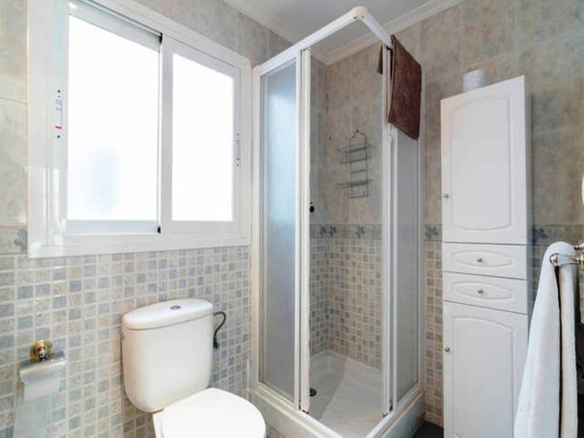 Apartamentos Vicenta Carihuela By Playa Miguel トレモリノス エクステリア 写真